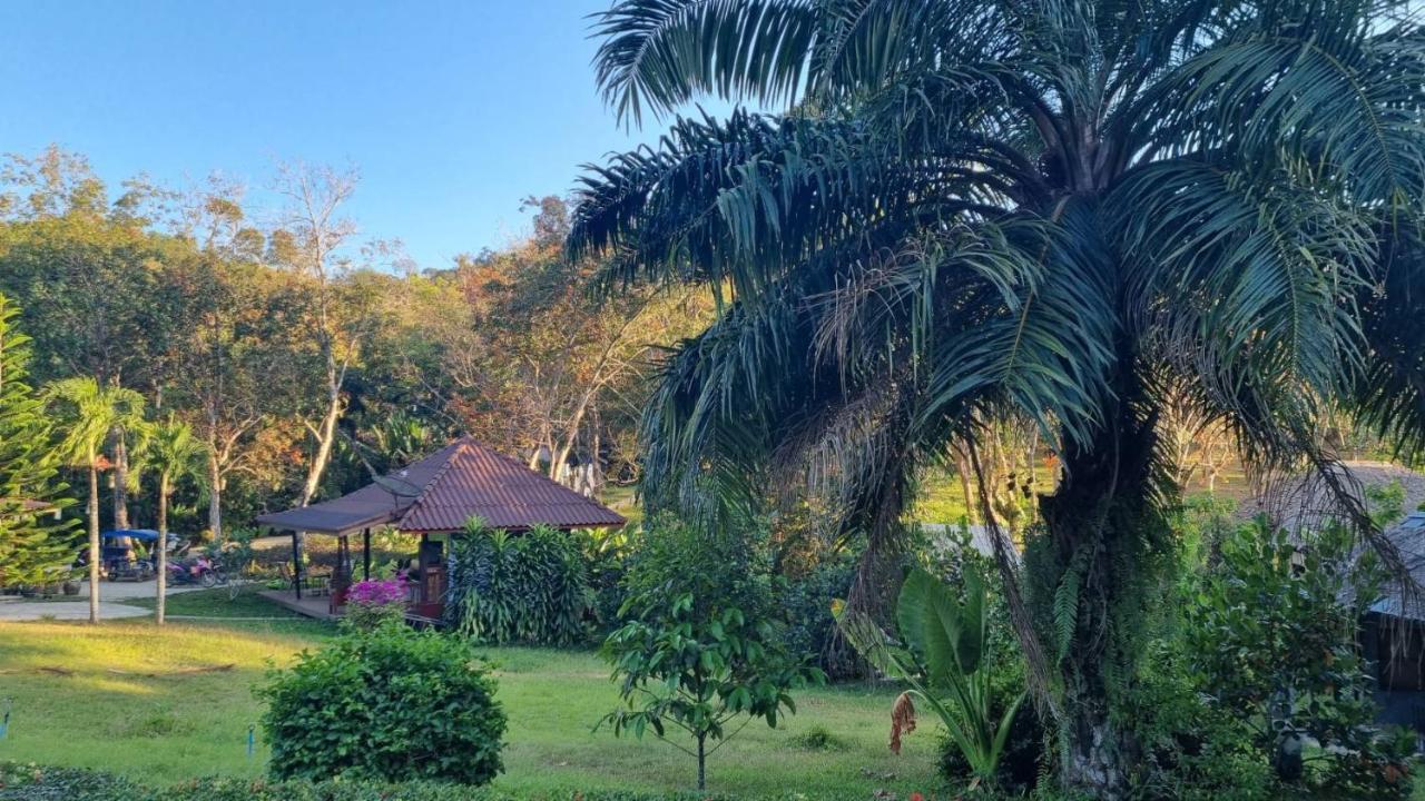 Mookies Bungalows Ko Mook Buitenkant foto