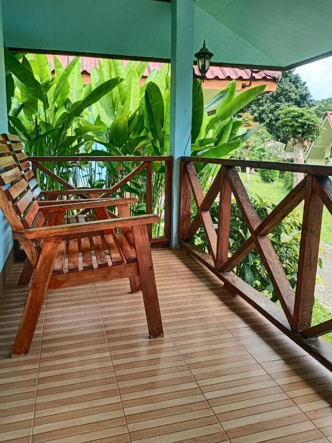 Mookies Bungalows Ko Mook Buitenkant foto