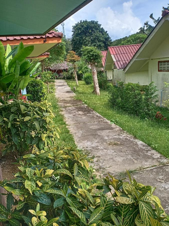 Mookies Bungalows Ko Mook Buitenkant foto