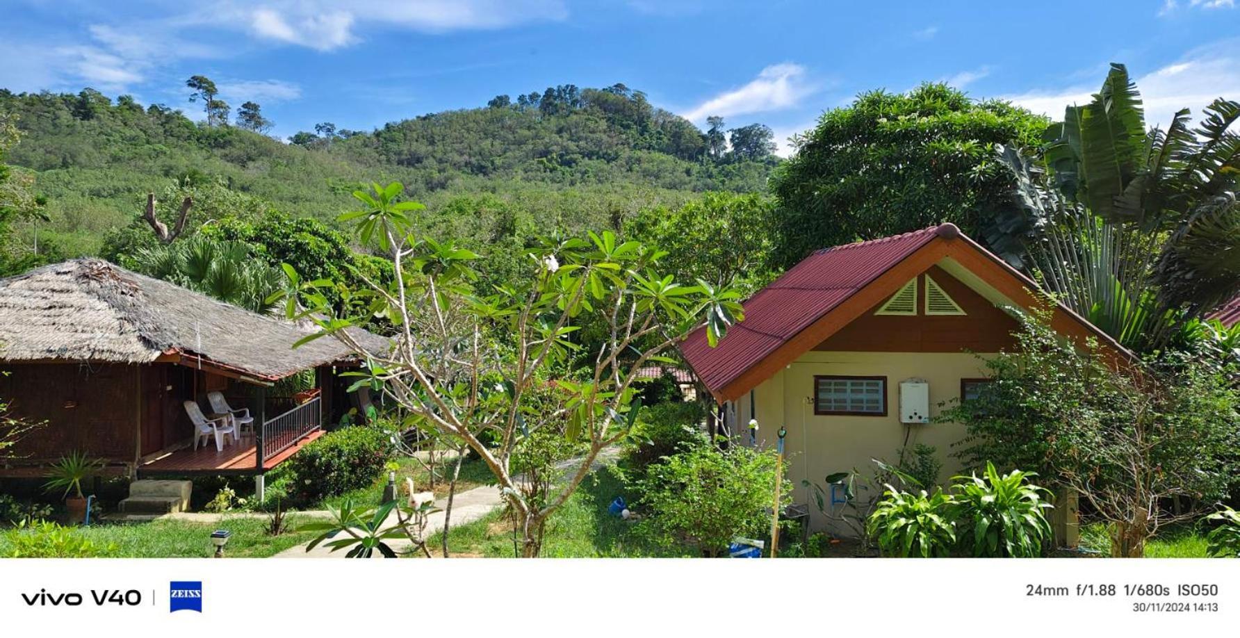 Mookies Bungalows Ko Mook Buitenkant foto